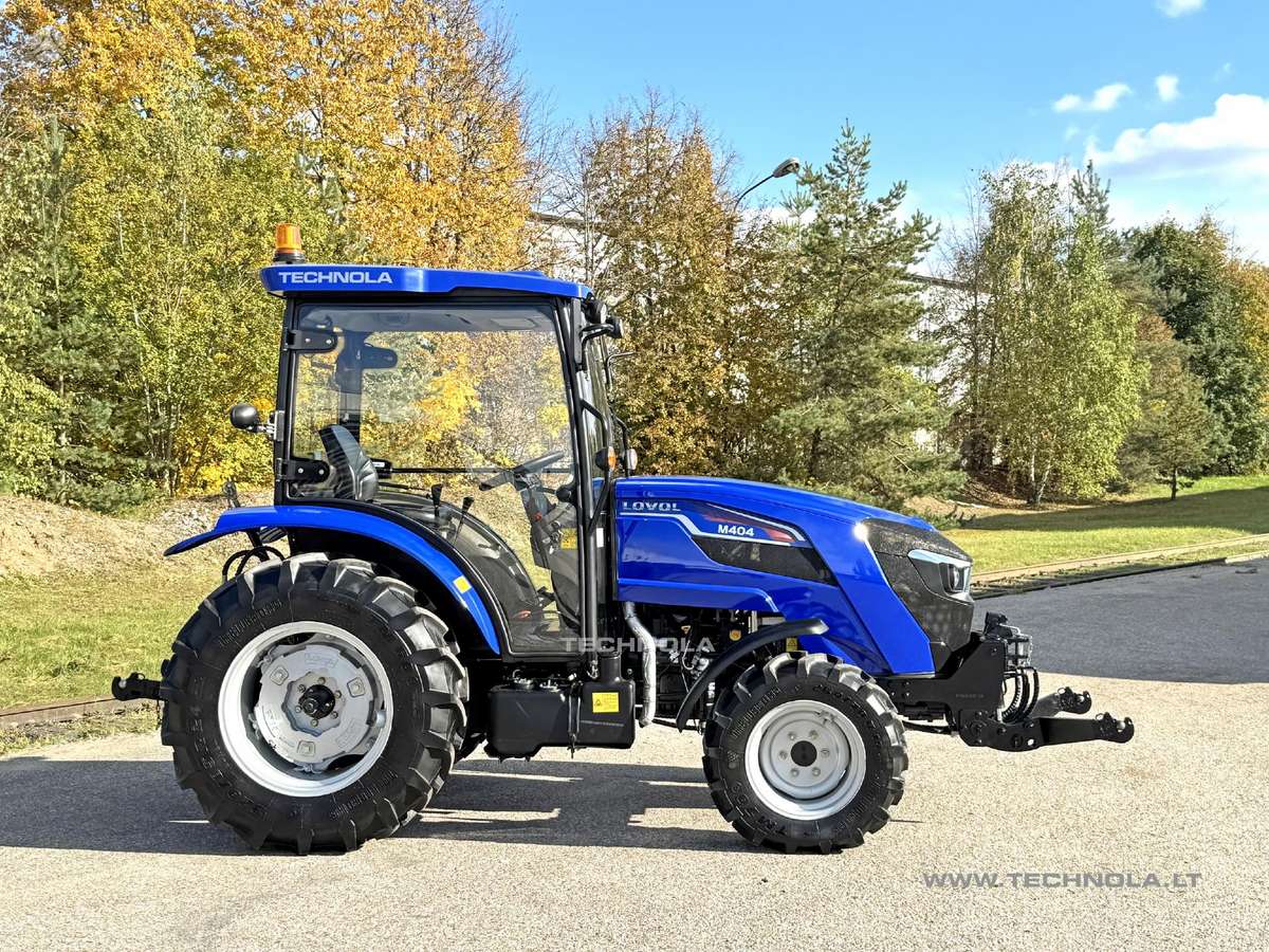 LOVOL M404, tractors