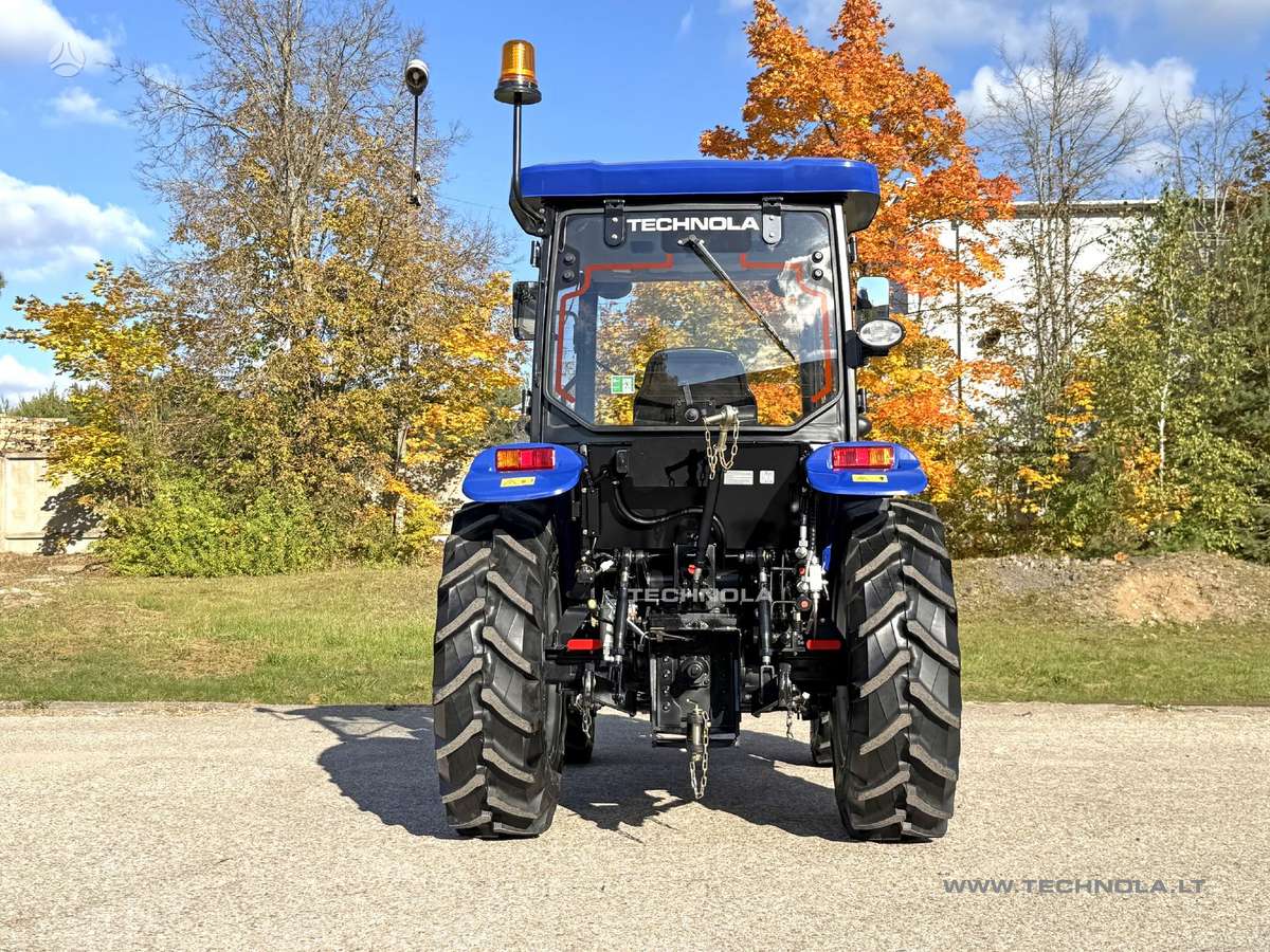 LOVOL M404, tractors