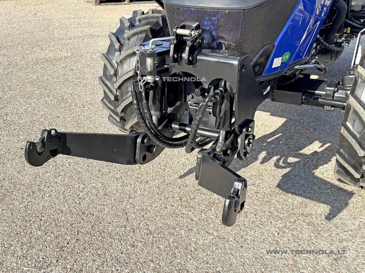 LOVOL M404, tractors
