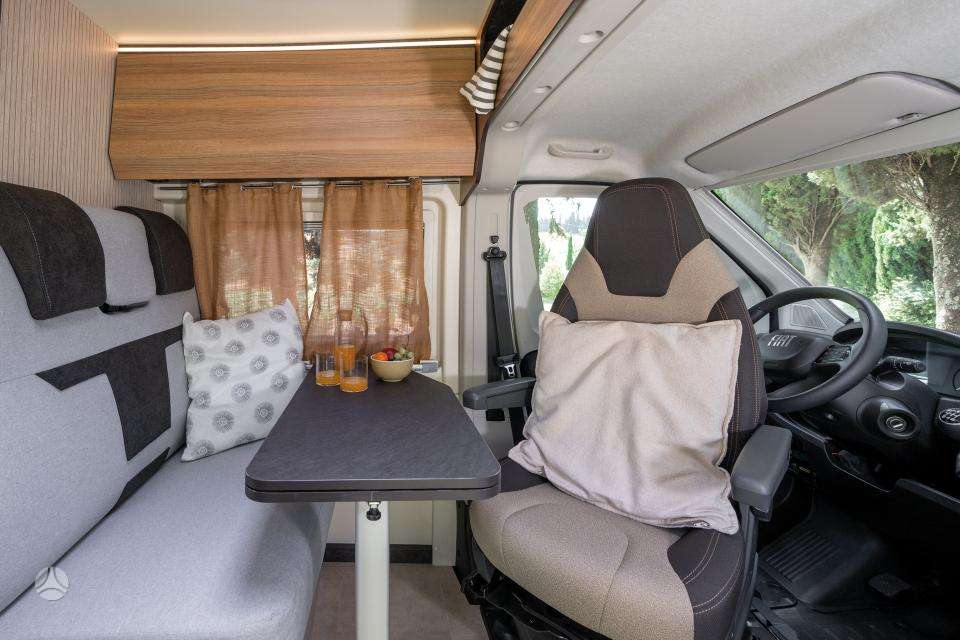 Rimor HORUS 95, campers