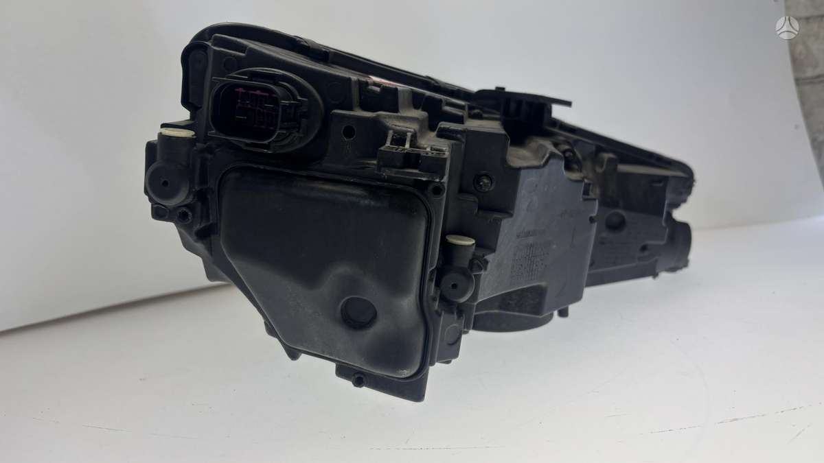 Audi RS 4, 8W0941033D, Cen29280