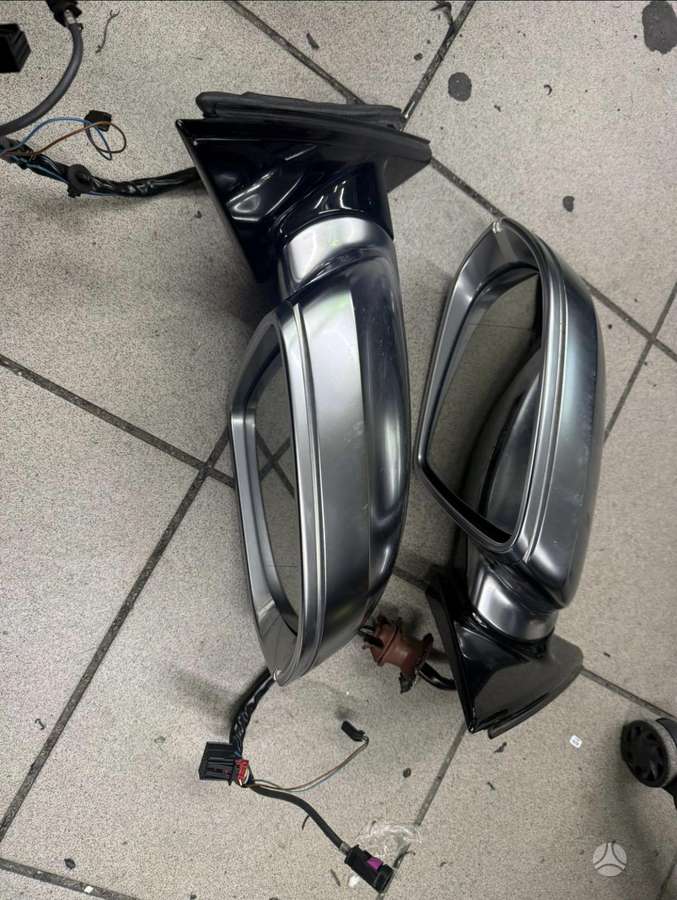 Audi A8 Audi a8 s8 full veidrodeliai