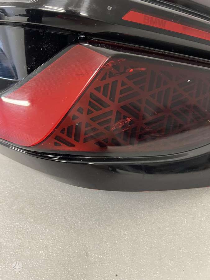 BMW X7, 9881354, lights