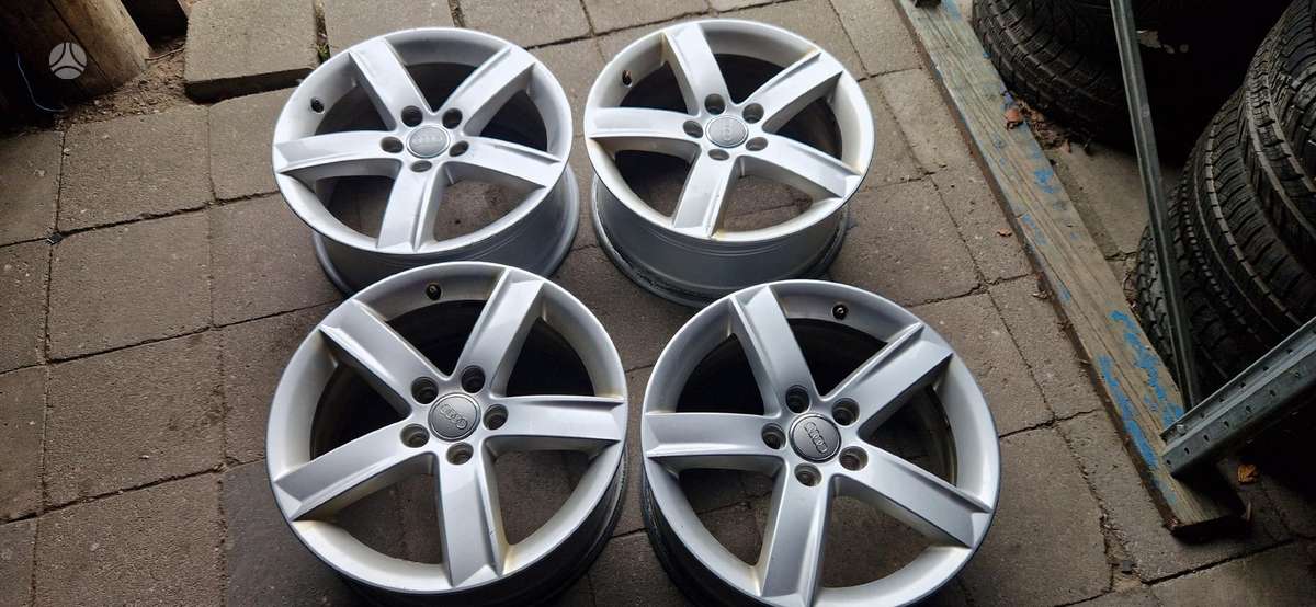 Audi A4, lengvojo lydinio, R17