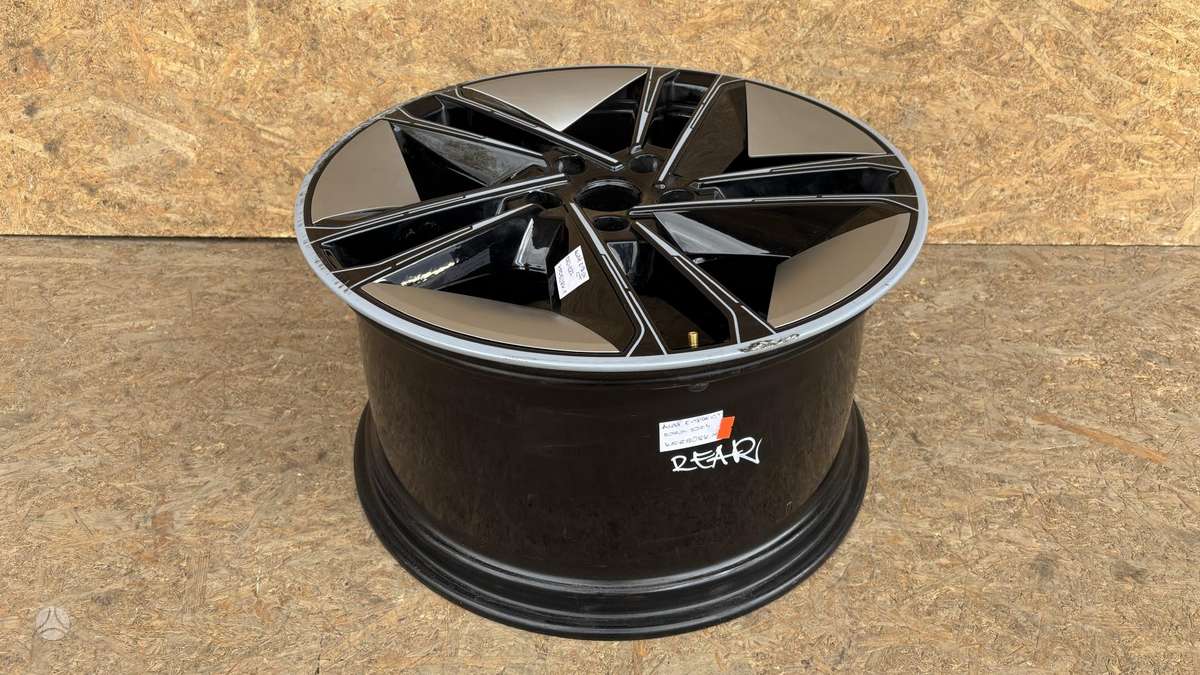 Audi e-tron GT, 4J3601025, Cen29203