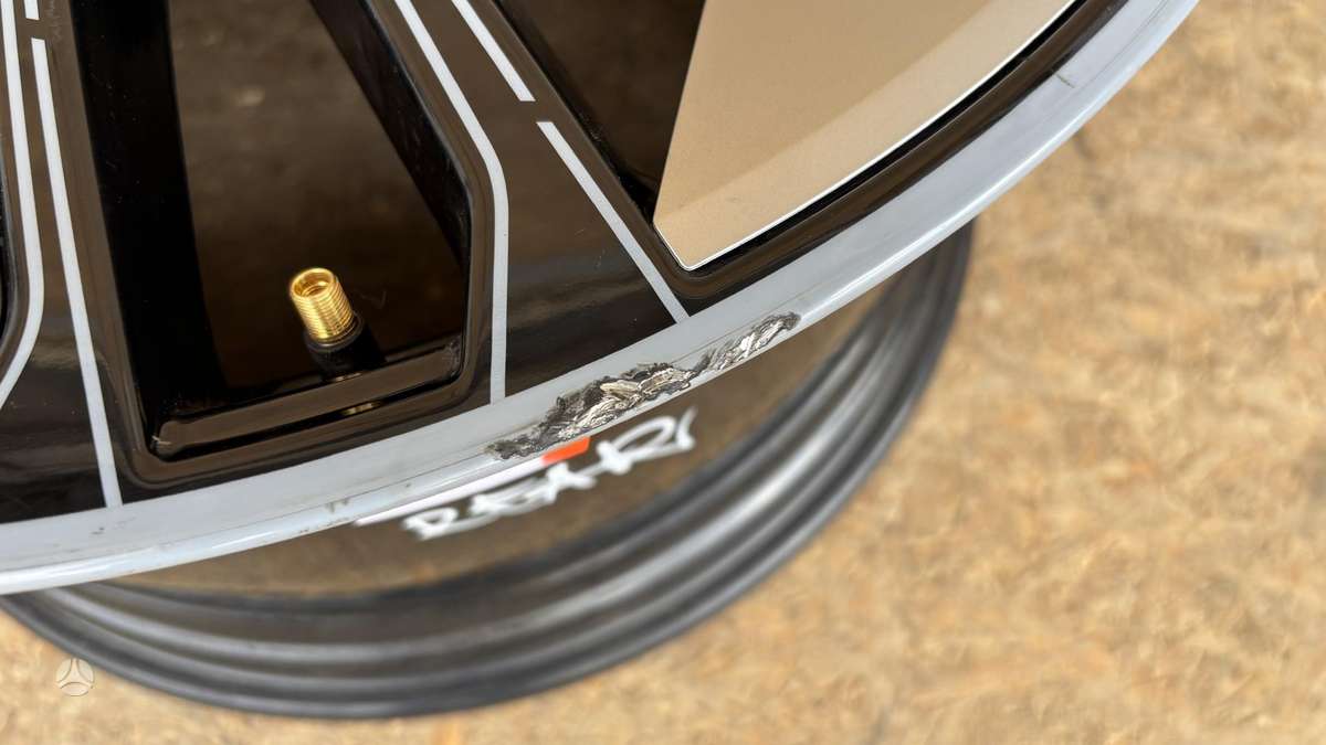 Audi e-tron GT, 4J3601025, Cen29203