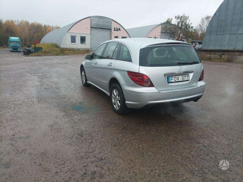 Mercedes-Benz R280