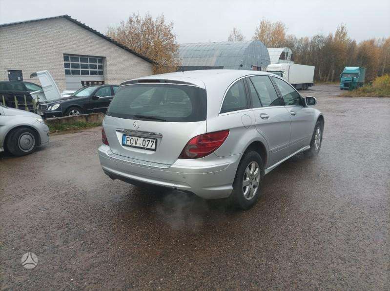 Mercedes-Benz R280