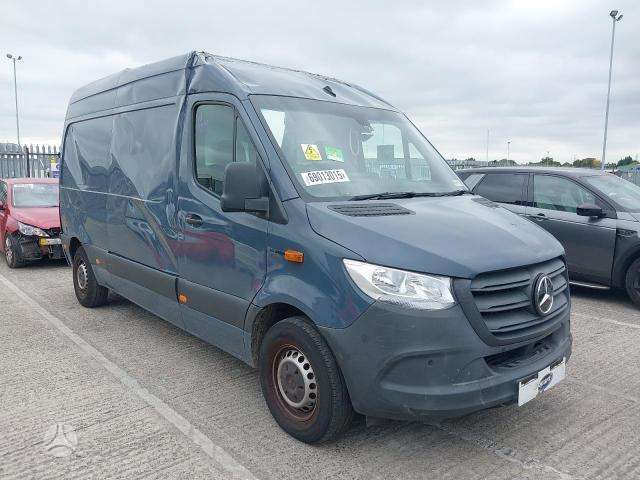 Mercedes-Benz Sprinter, preču
