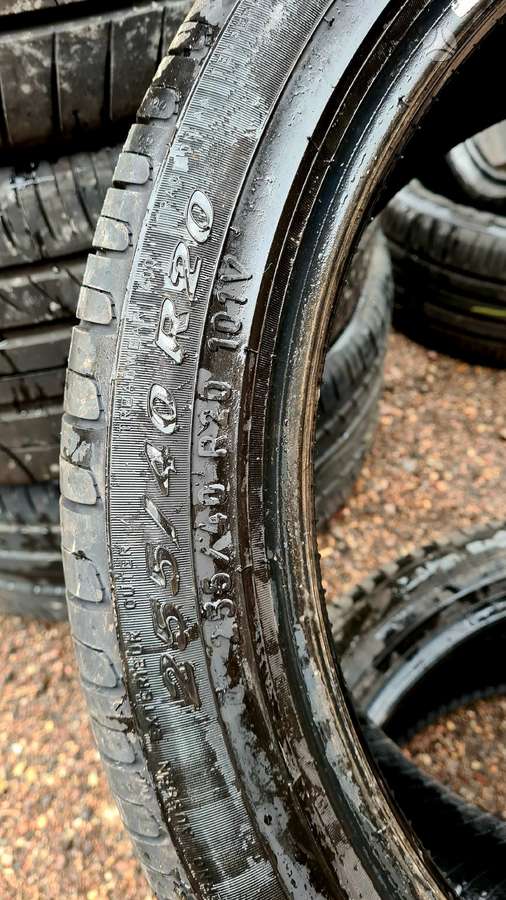 Pirelli, vasaras 255/40 R20