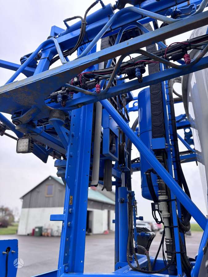 -Kita- Agrio Mamut 6030, sprayers