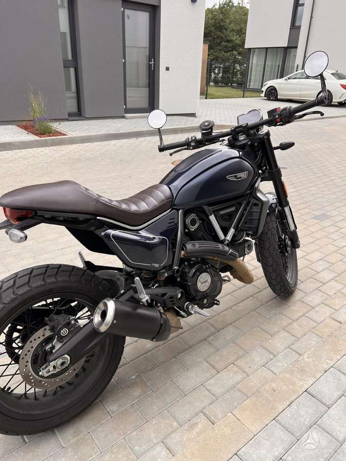 Ducati Scrambler 800cc, street / классические