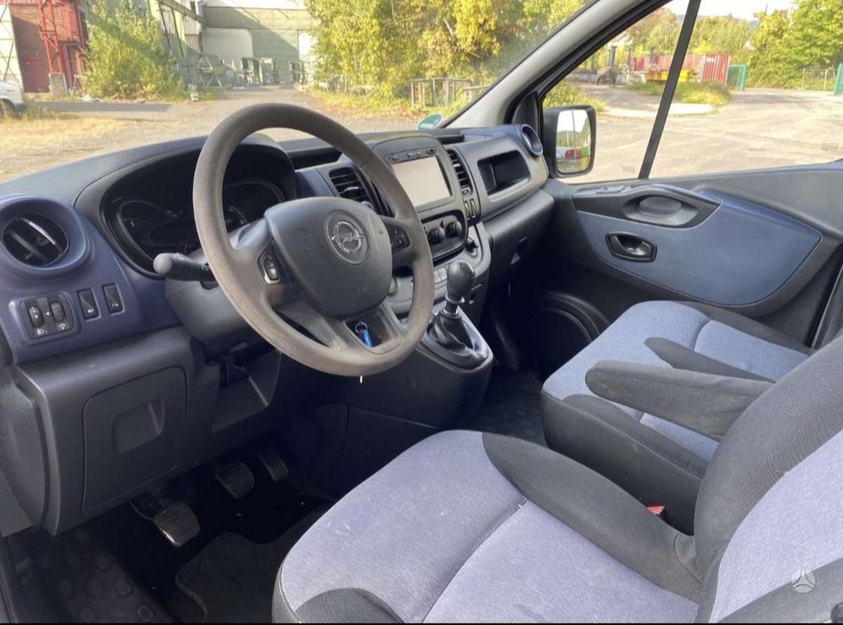 Opel Vivaro,MB Vito, cargo van
