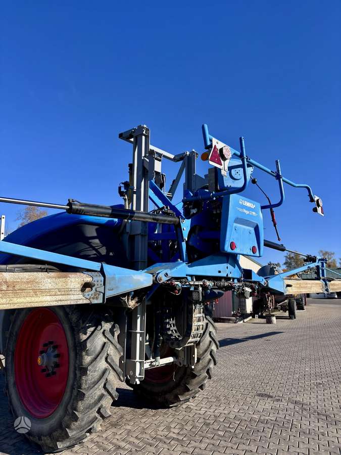 Lemken Vega 12, purkštuvai