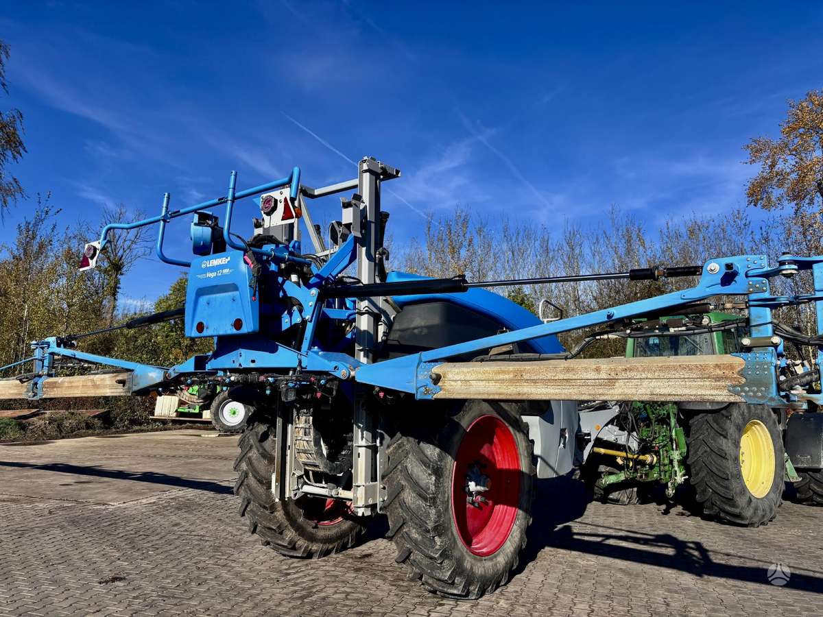 Lemken Vega 12, разбрызгиватели