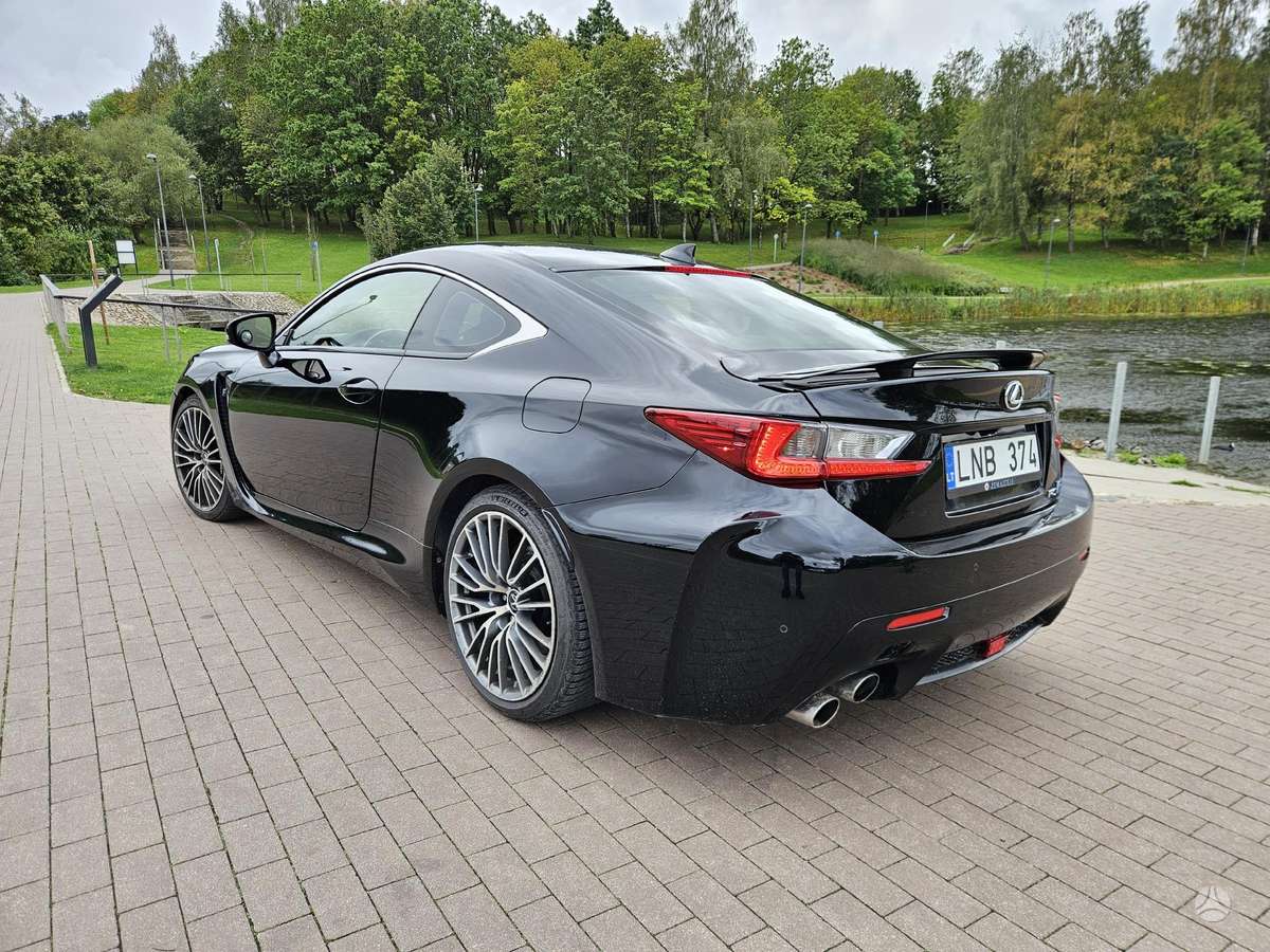 Lexus RC-F, 5.0 l., Седан