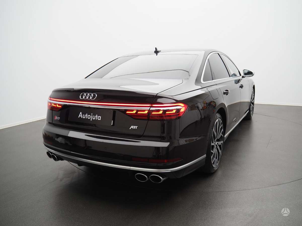 Audi S8, 4.0 l., Седан