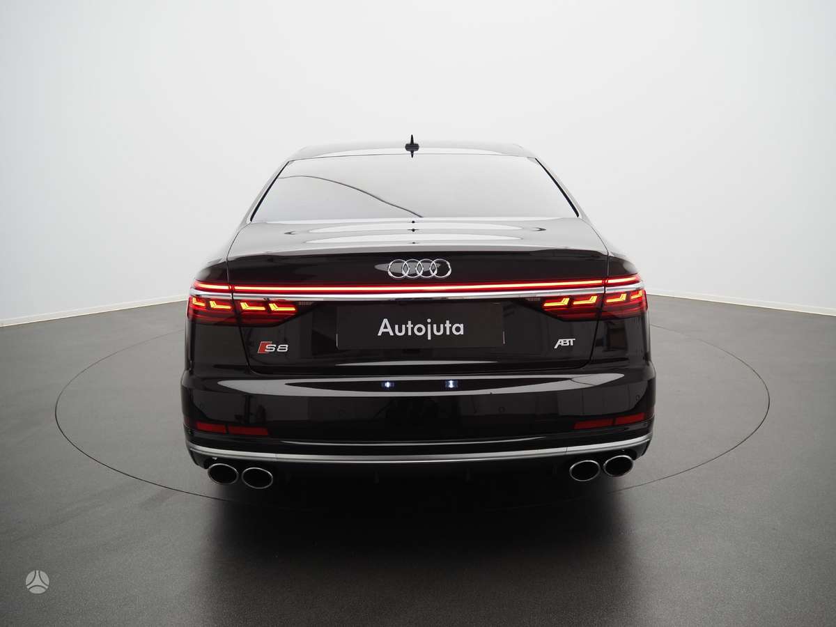 Audi S8, 4.0 l., Седан