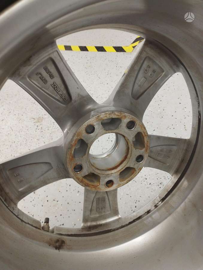 Dezent, light alloy, R17