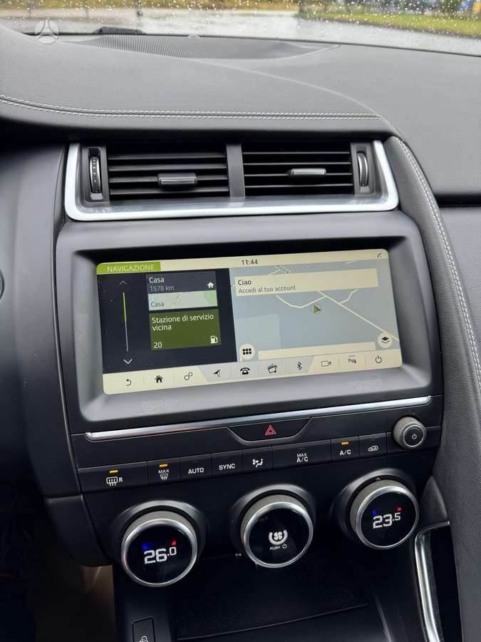 Jaguar E-Pace, 2.0 l., off-road / crossover