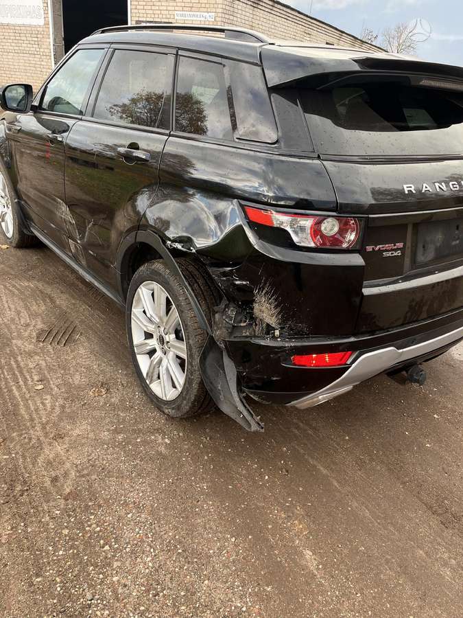 Land Rover Evoque по частям