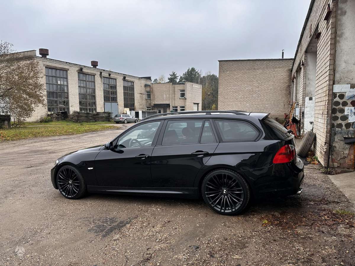 BMW 320, 2.0 l., universalas