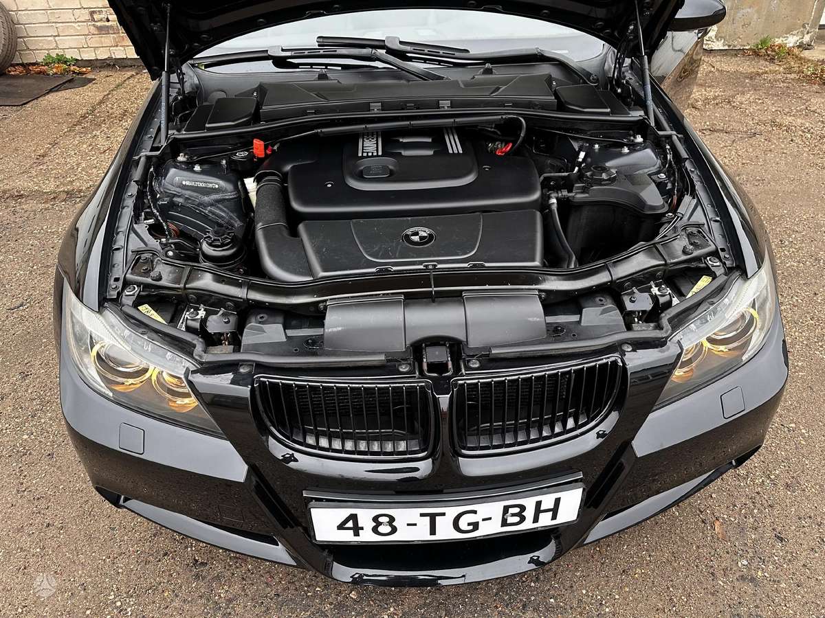 BMW 320, 2.0 l., universalas