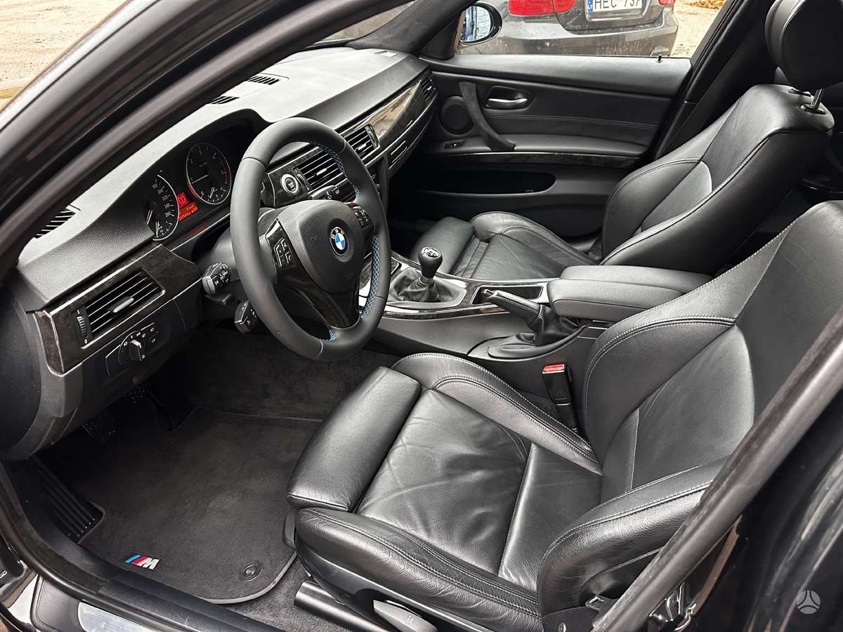 BMW 320, 2.0 l., universalas