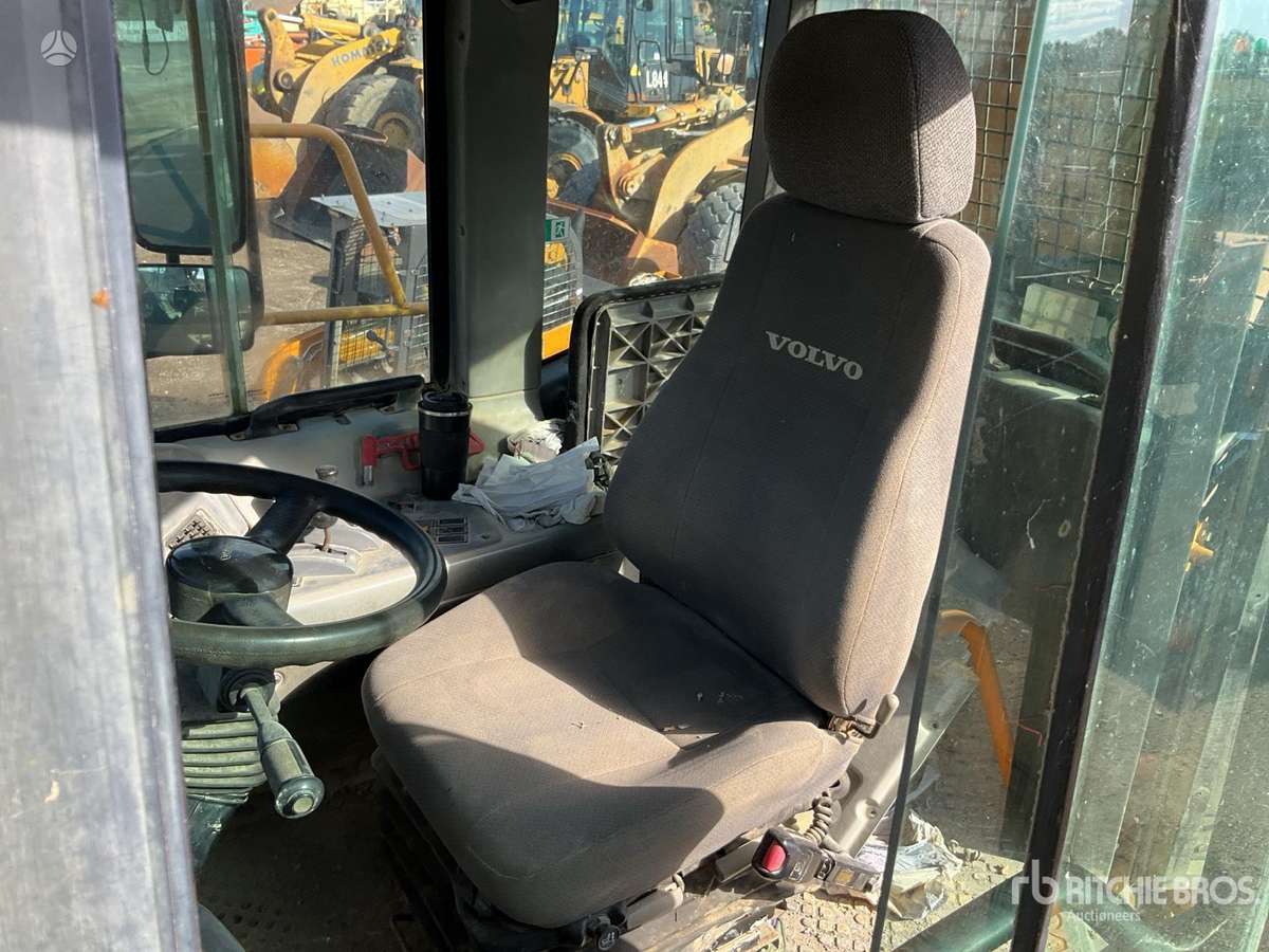 Volvo A30D, самосвалы
