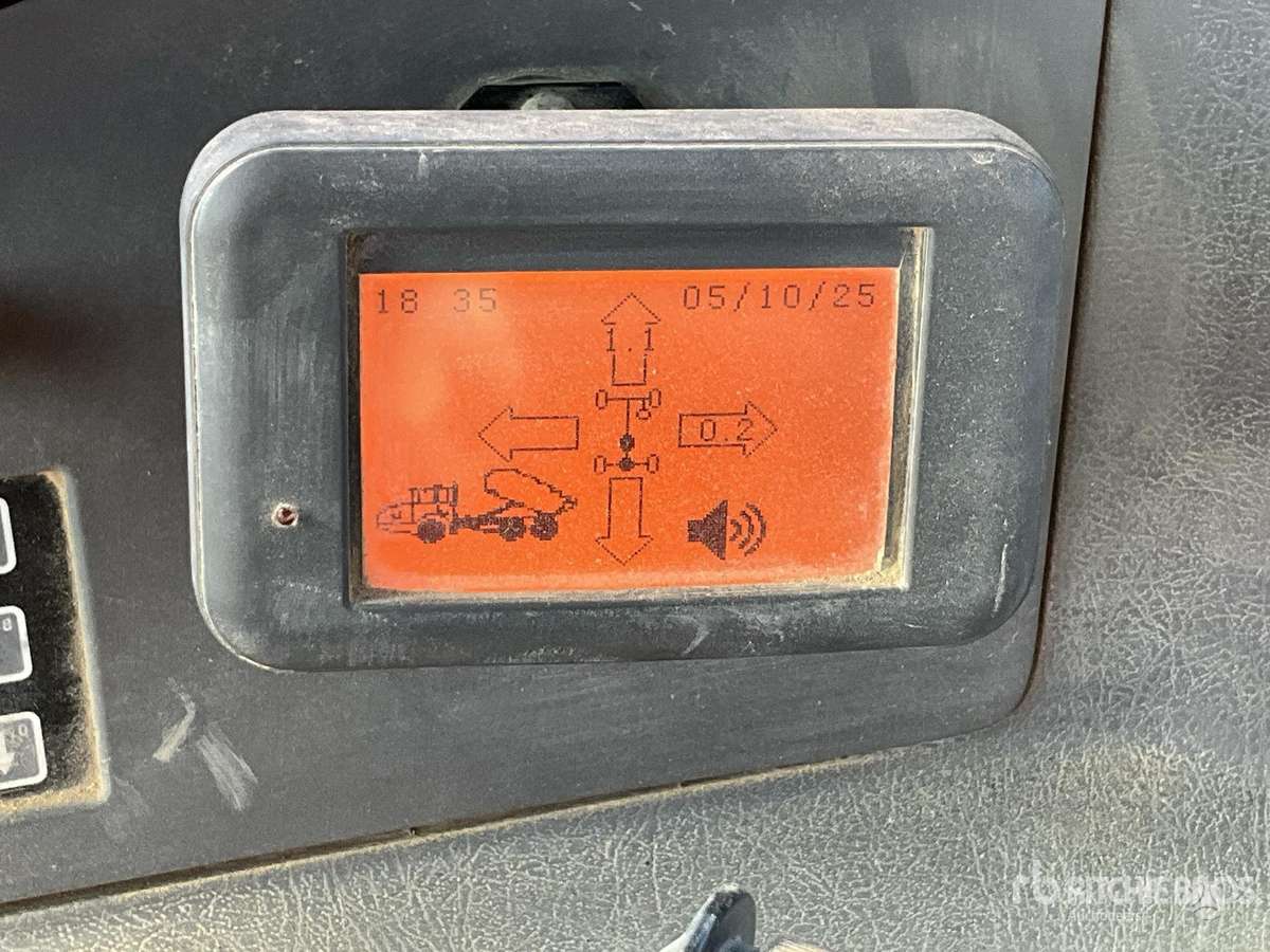 Volvo A30D, pašizgāzēji