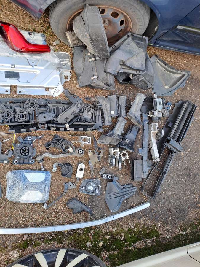 BMW 3 serija apdailos detalės