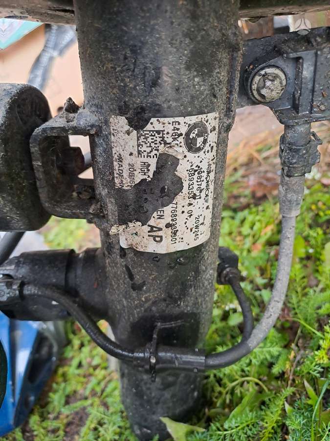 BMW 3 serija apdailos detalės