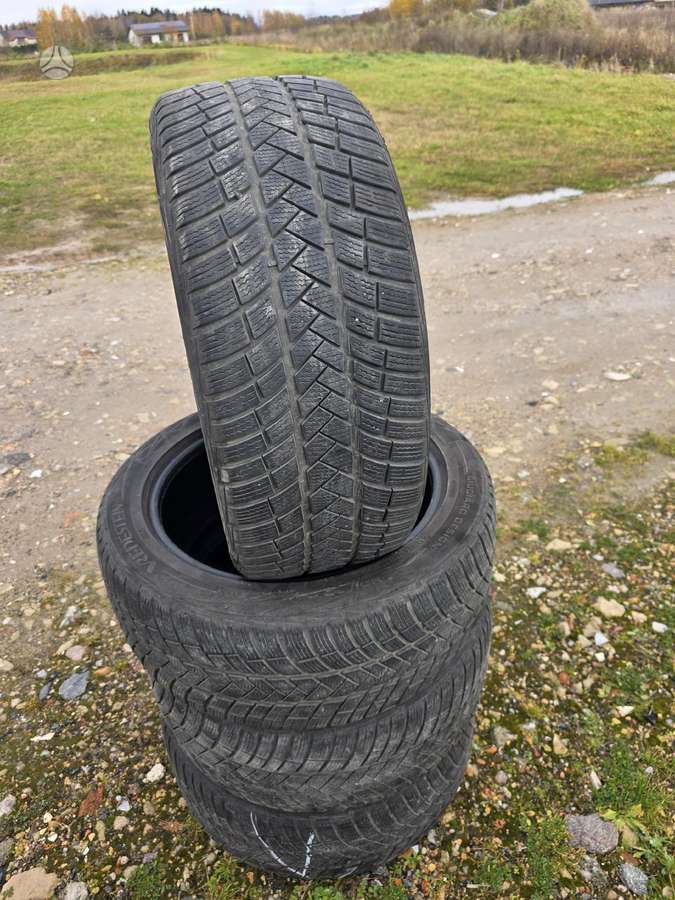 Vredestein, universalios 255/45 R19