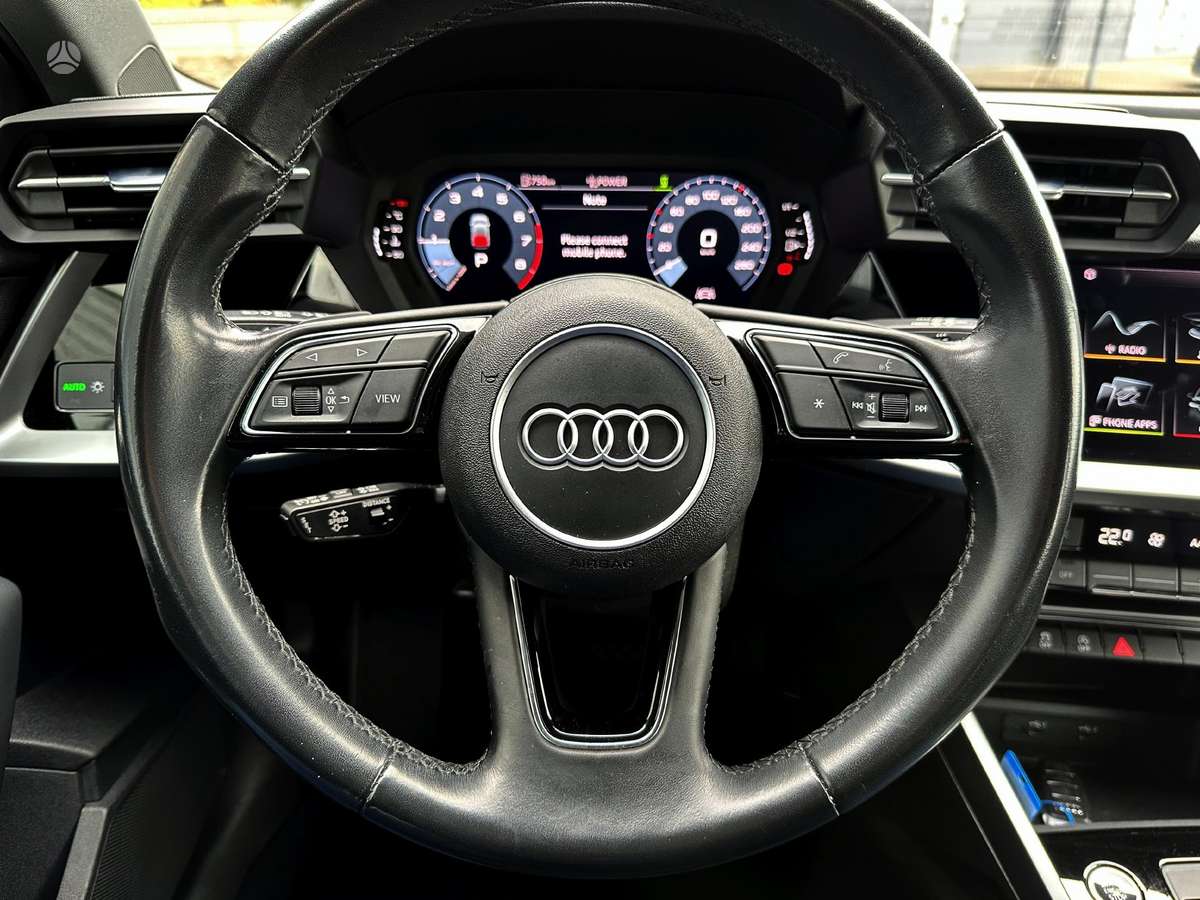 Audi A3, 1.5 l., hatchback