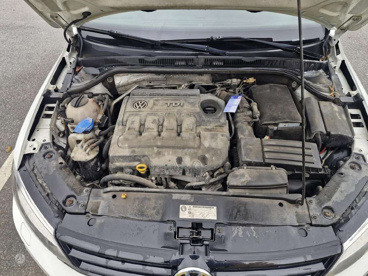 Volkswagen Jetta, 2.0 l., Седан