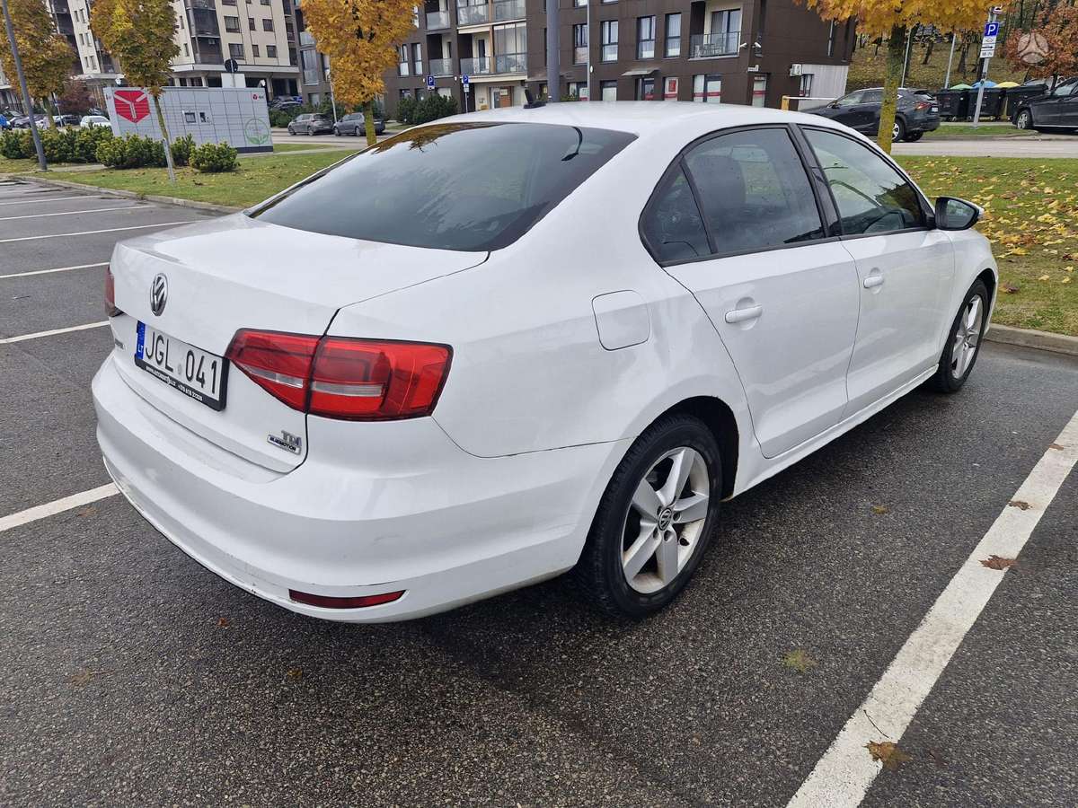 Volkswagen Jetta, 2.0 l., Седан
