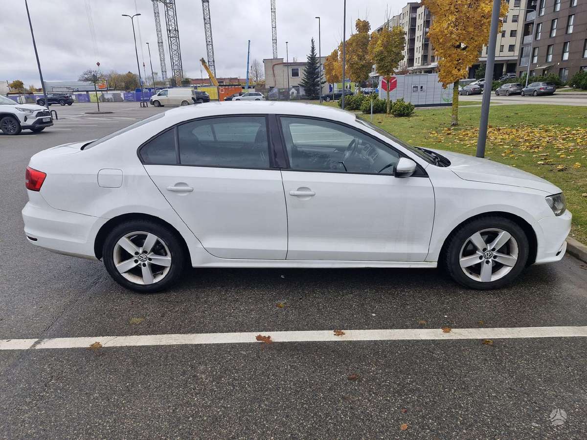 Volkswagen Jetta, 2.0 l., Седан