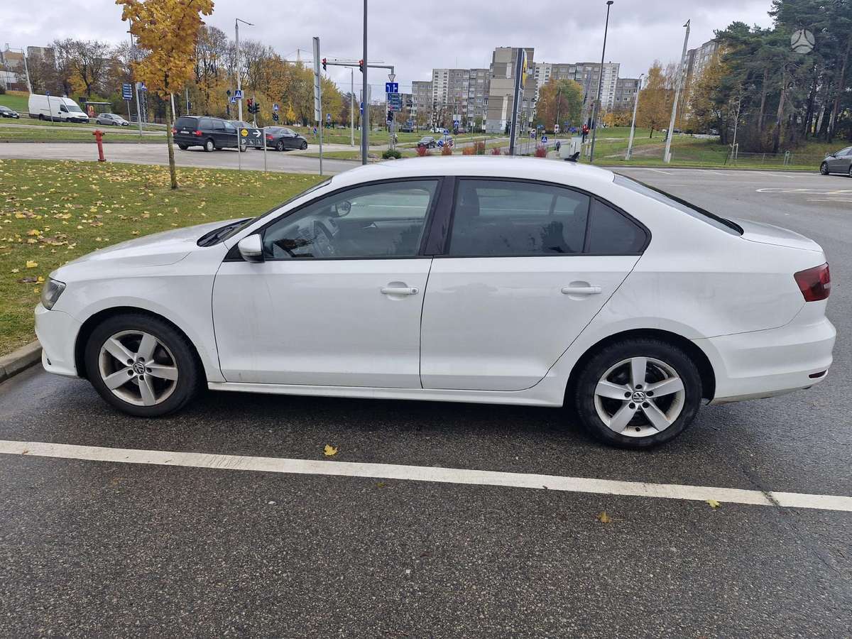 Volkswagen Jetta, 2.0 l., Седан