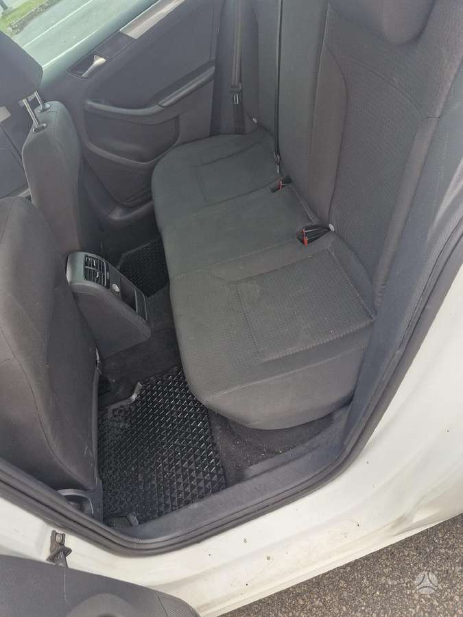 Volkswagen Jetta, 2.0 l., Седан