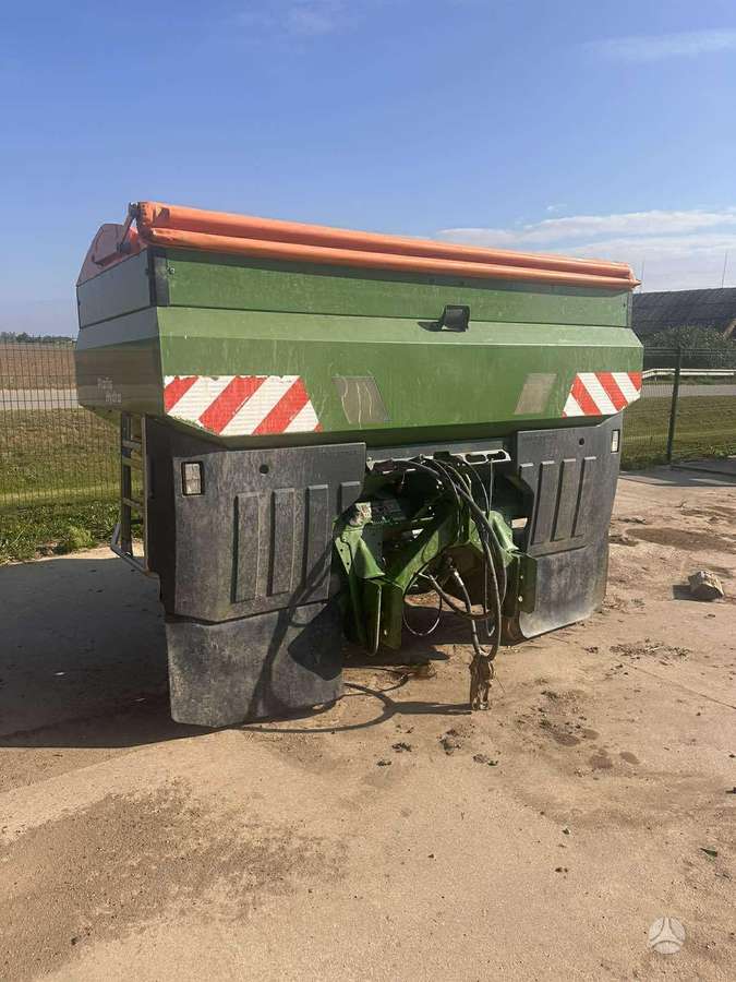 Amazone ZA-TS Profis Hydro, spreaders