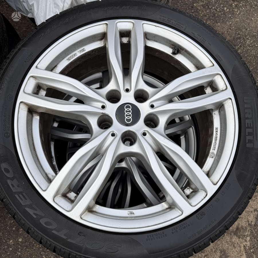 Audi A5, light alloy, R18