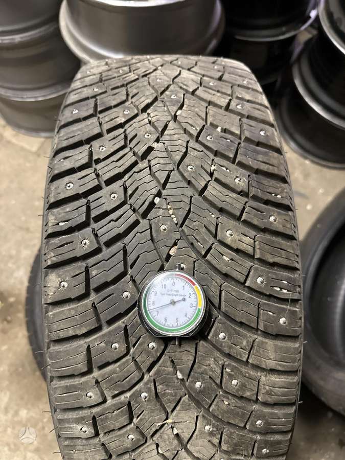 Triangle, ziemas 225/45 R18