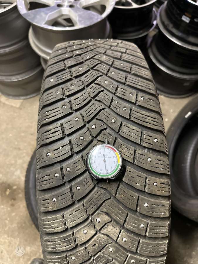 Continental, winter 225/65 R17