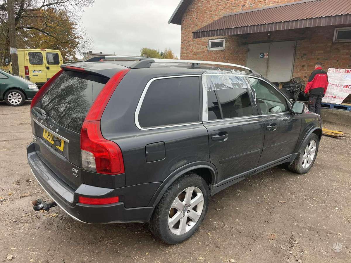 Volvo XC90 по частям
