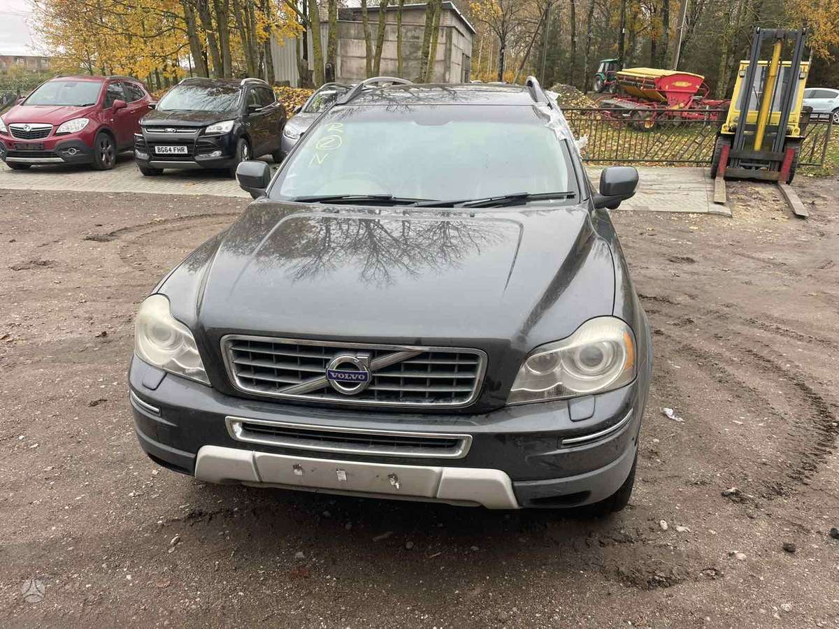 Volvo XC90 по частям