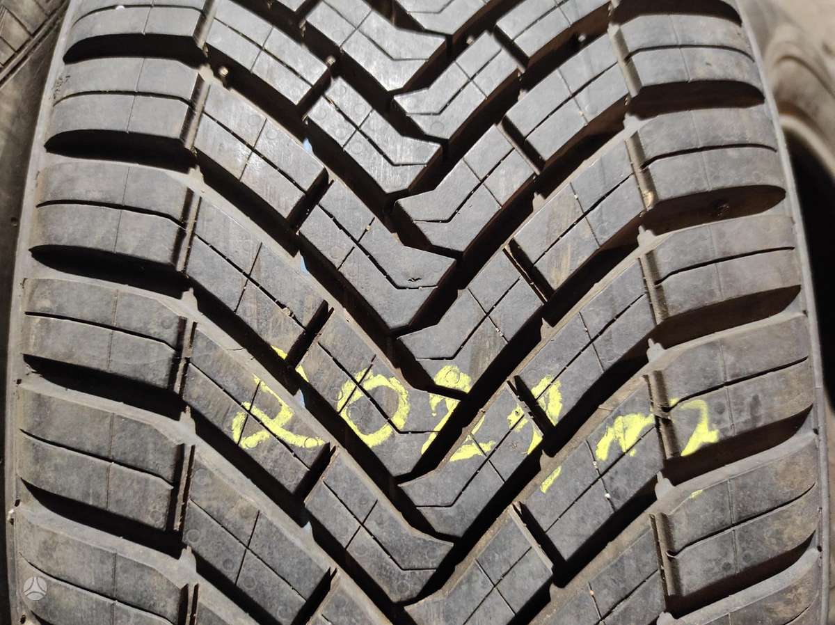 Pirelli (Vasarine55eu)Ziemines, winter 215/45 R18