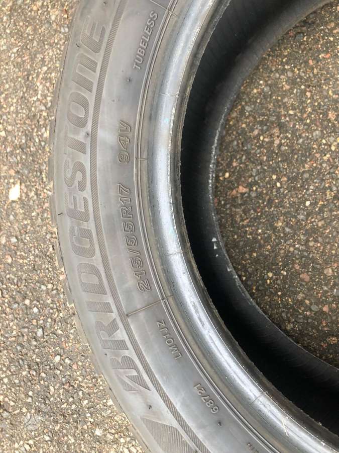 Bridgestone Blizzak LM001, winter 215/55 R17