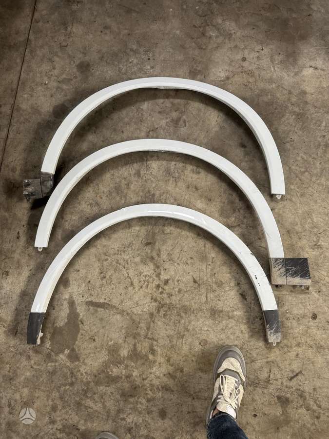 Porsche Cayenne bumpers, lights, front grill