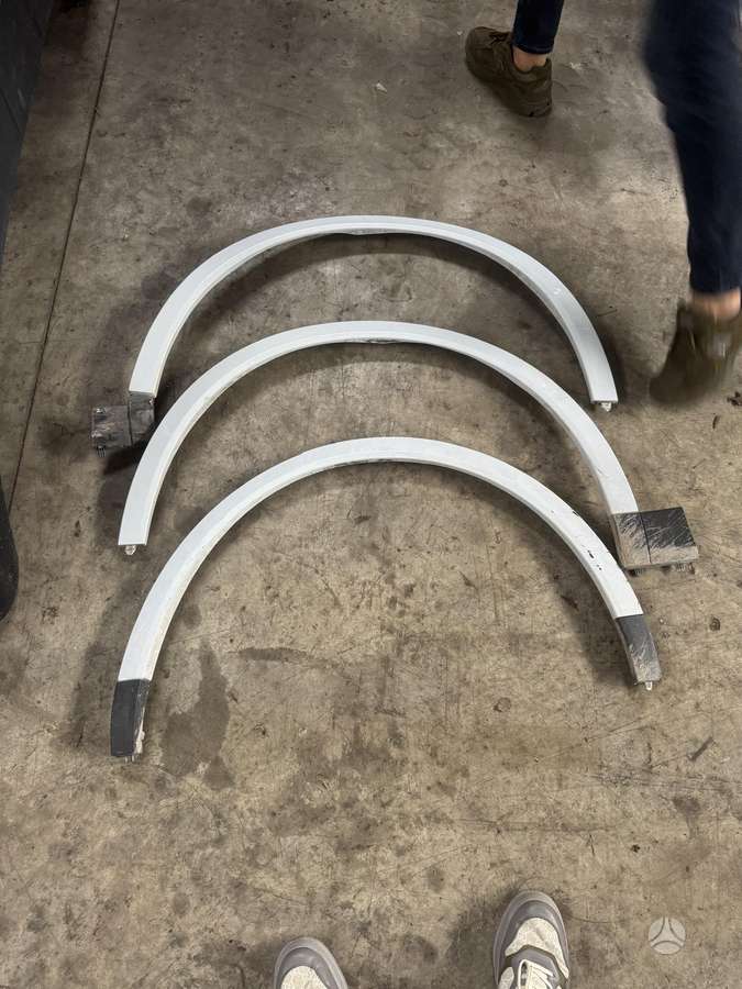 Porsche Cayenne bumpers, lights, front grill
