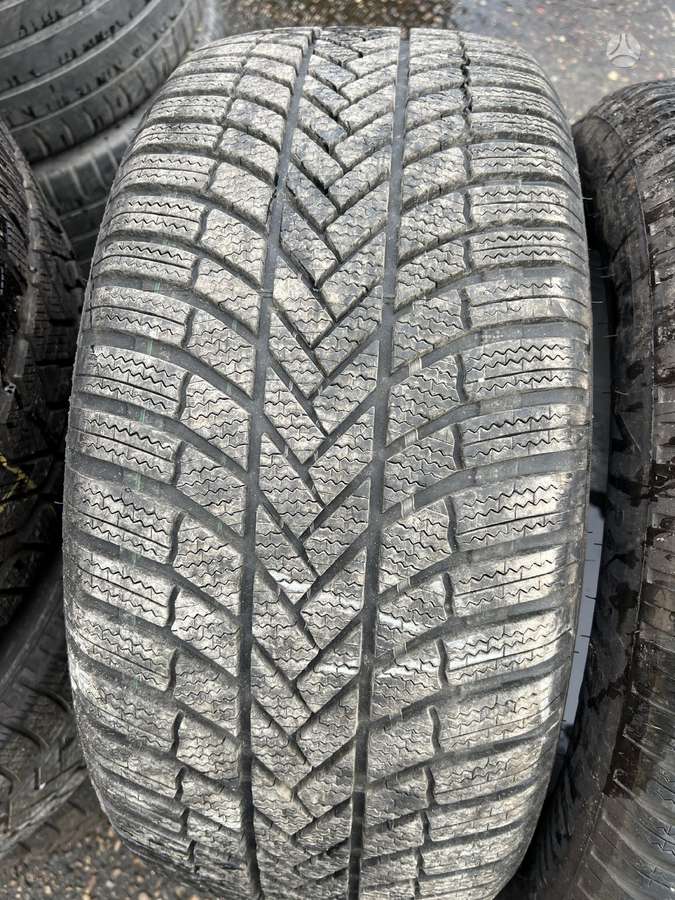 Bridgestone Blizzak LM005, winter 255/50 R19